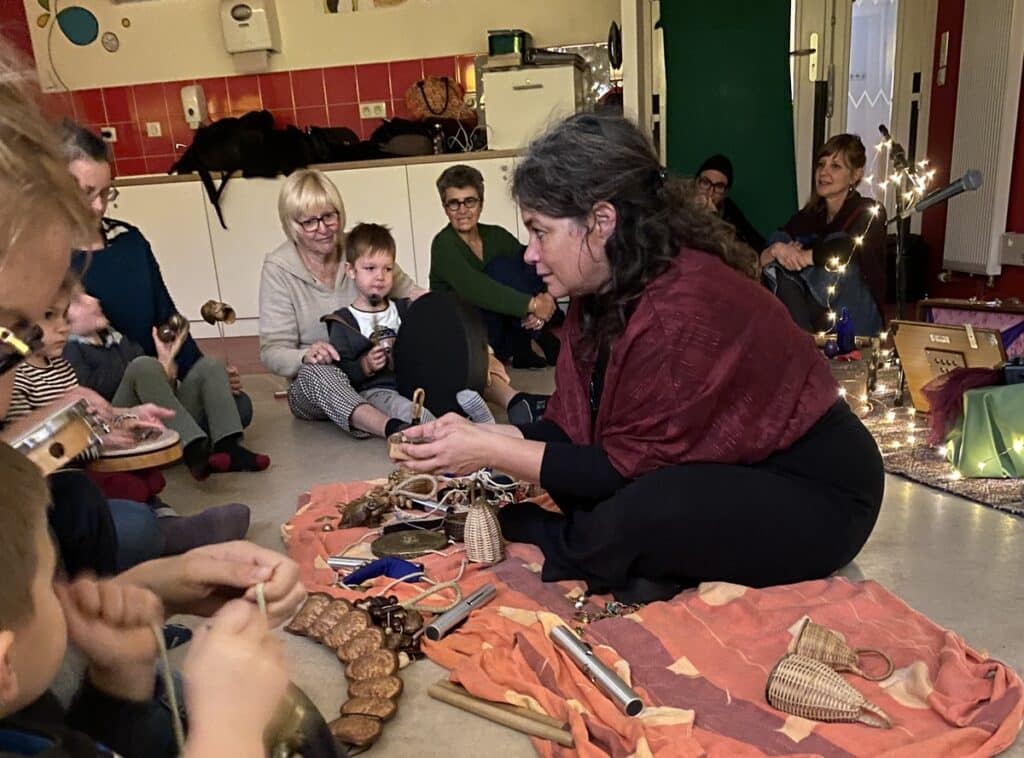 Centre d’Animation du Lacaoü à Billère, rencontre avec Annoïe Anne Roy